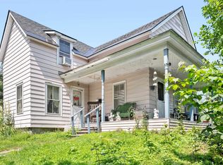 63 John St, Barre, VT 05641