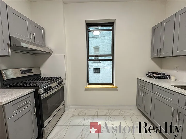 36-01 31st Ave #4 — Photo 10