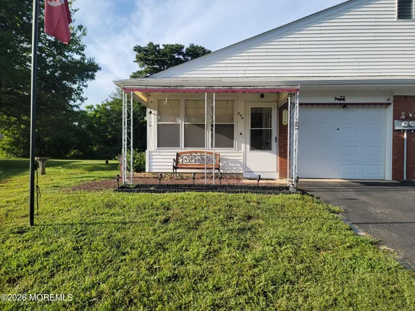 88A Fairway Lane, Whiting, NJ 08759