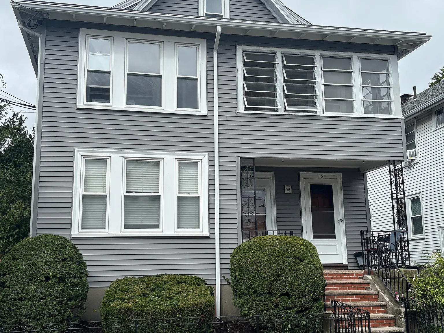 2 bed, 1200 sqft, $2,400 — Photo 2