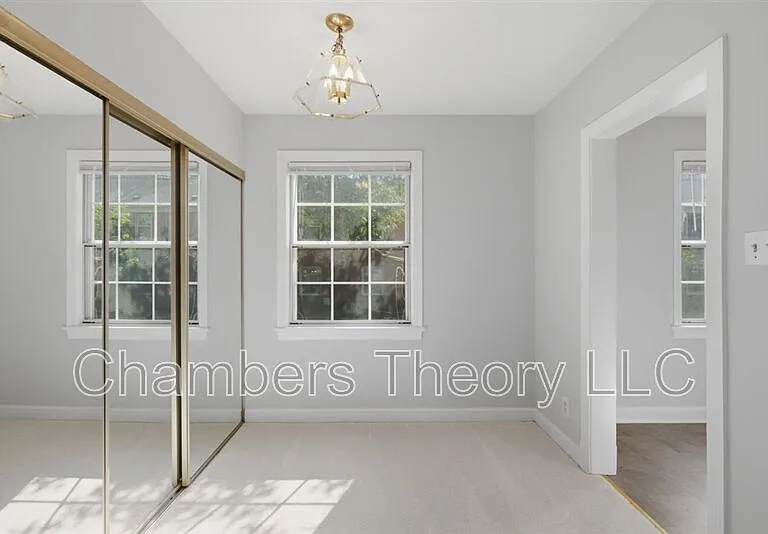 2603 Arlington Blvd #102 — Photo 8