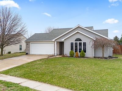 15720 Grand Willow Blvd, Huntertown, IN, 46748