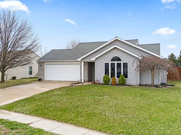 15720 Grand Willow Blvd, Huntertown, IN 46748