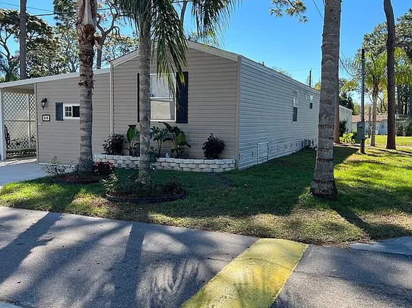 216 Vista Dr, Tampa, FL 33613