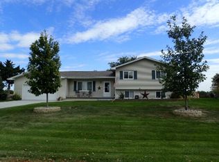 1705 Freedom Dr, Grand Island, NE 68803