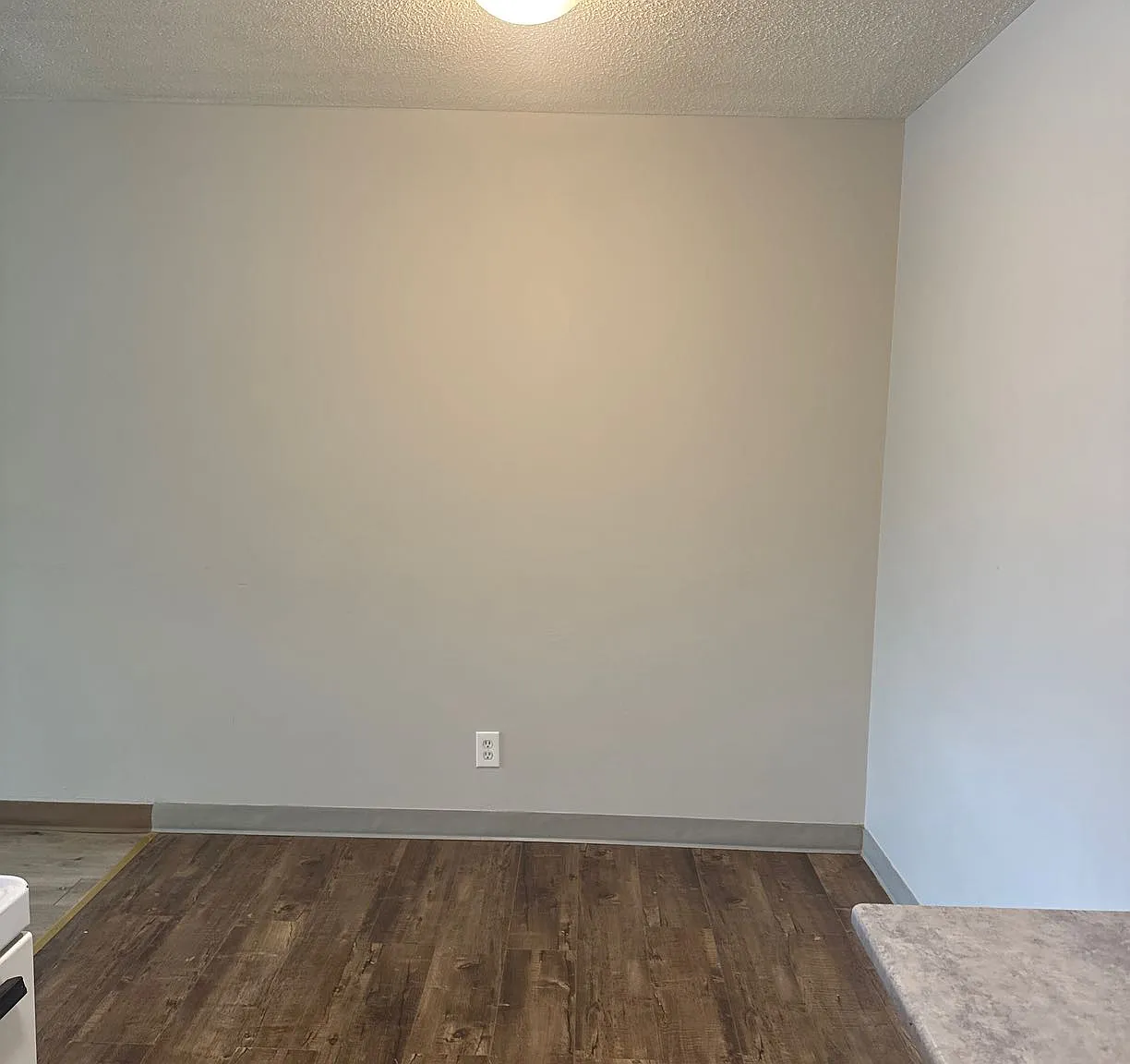 9108 127 Avenue NW Edmonton — Photo 3