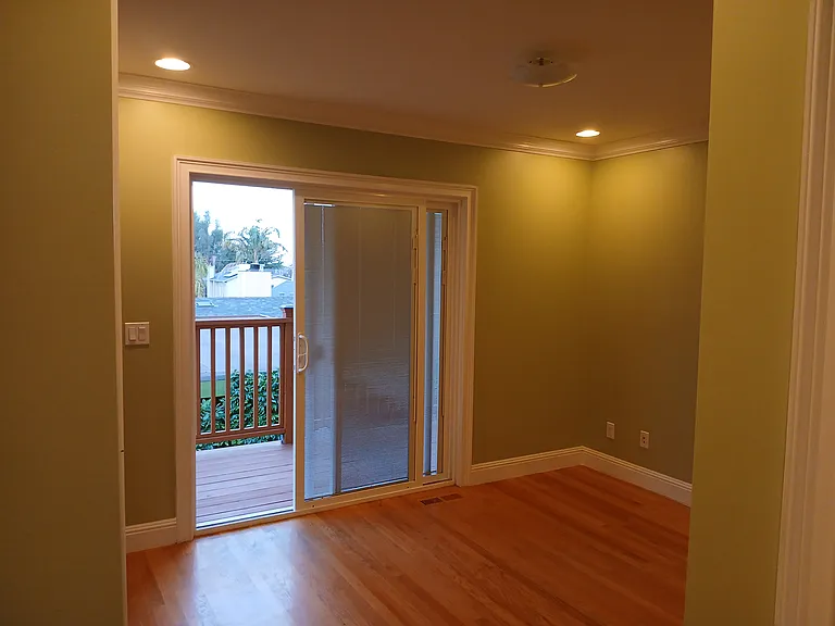 421 Columbus St — Photo 19