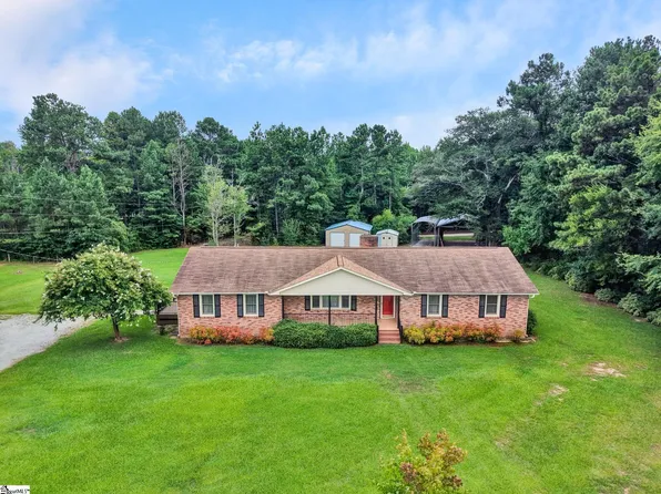 1173 Brook Rd, Clinton, SC 29325