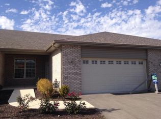 1307 Balboa Cir, Bolingbrook, IL 60440