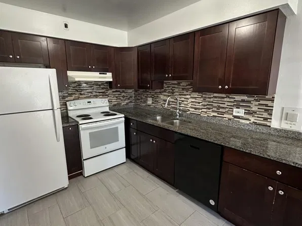 1639 Oakwood Ave, Des Plaines, IL