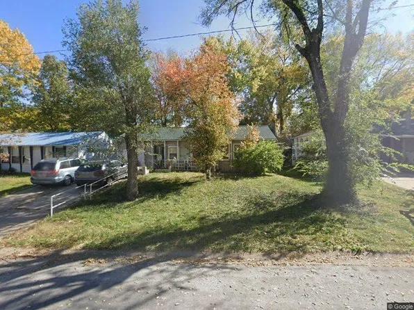4609 N Troost Ave, Kansas City, MO 64116