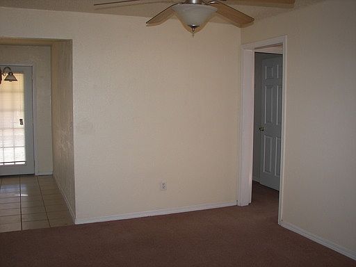 2nd image of 3032 Lazy Ln