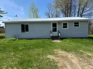 3 Pike Rd, Brasher falls, NY 13613