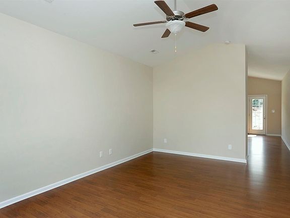 3rd image of 1320 Blarney Ct