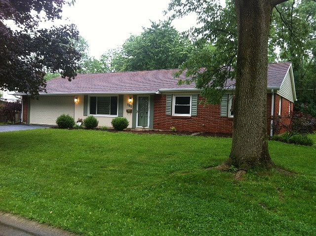 1st image of 190 Cloverwood Dr