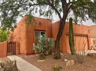 7694 E Sierra Park Loop, Tucson, AZ 85710
