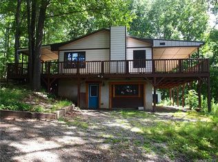 309 Highland Ter, Clyde, NC 28721