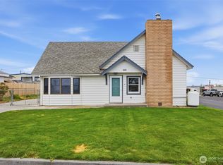 206 E Cedar St, Othello, WA 99344