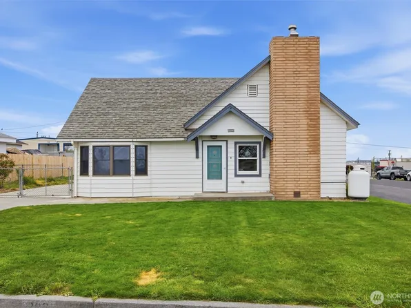 206 E Cedar St, Othello, WA 99344