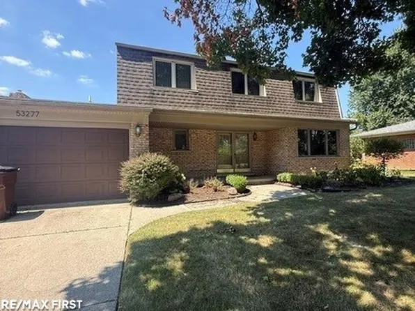 53277 Garland Dr, Shelby Township, MI 48316
