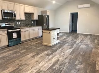 126 Deer Lake Dr, Bastrop, TX 78602