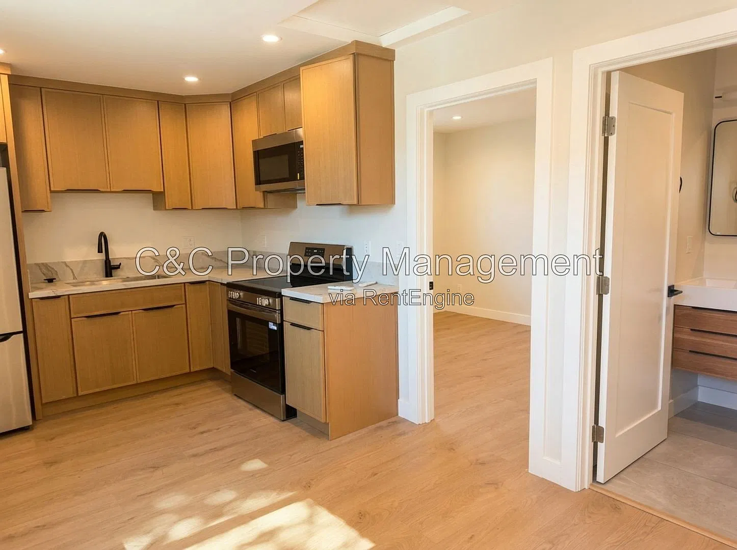 1 bed, 1.0 bath, $2,100 — Photo 3
