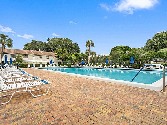 3rd image of 4620 W Mcnab Road #B1