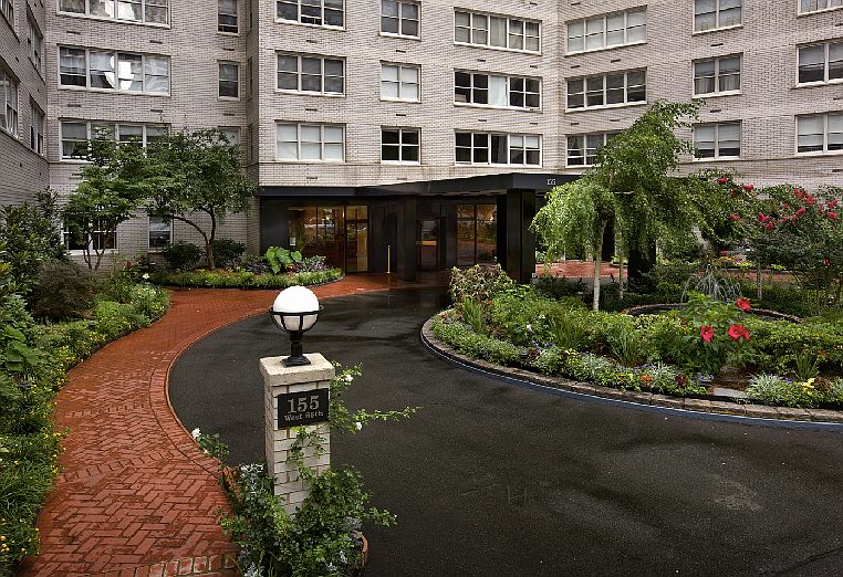 1st image of 155 W 68th St APT 31B