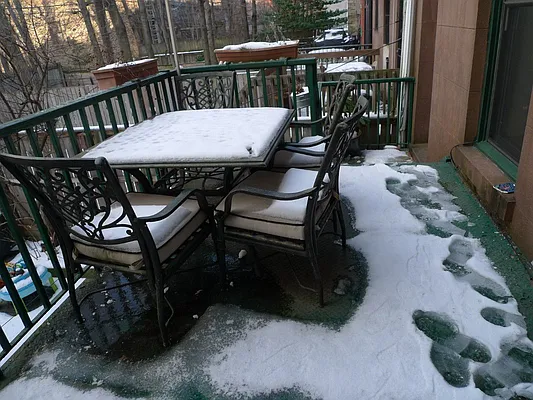 Rented by Level Group | media 58