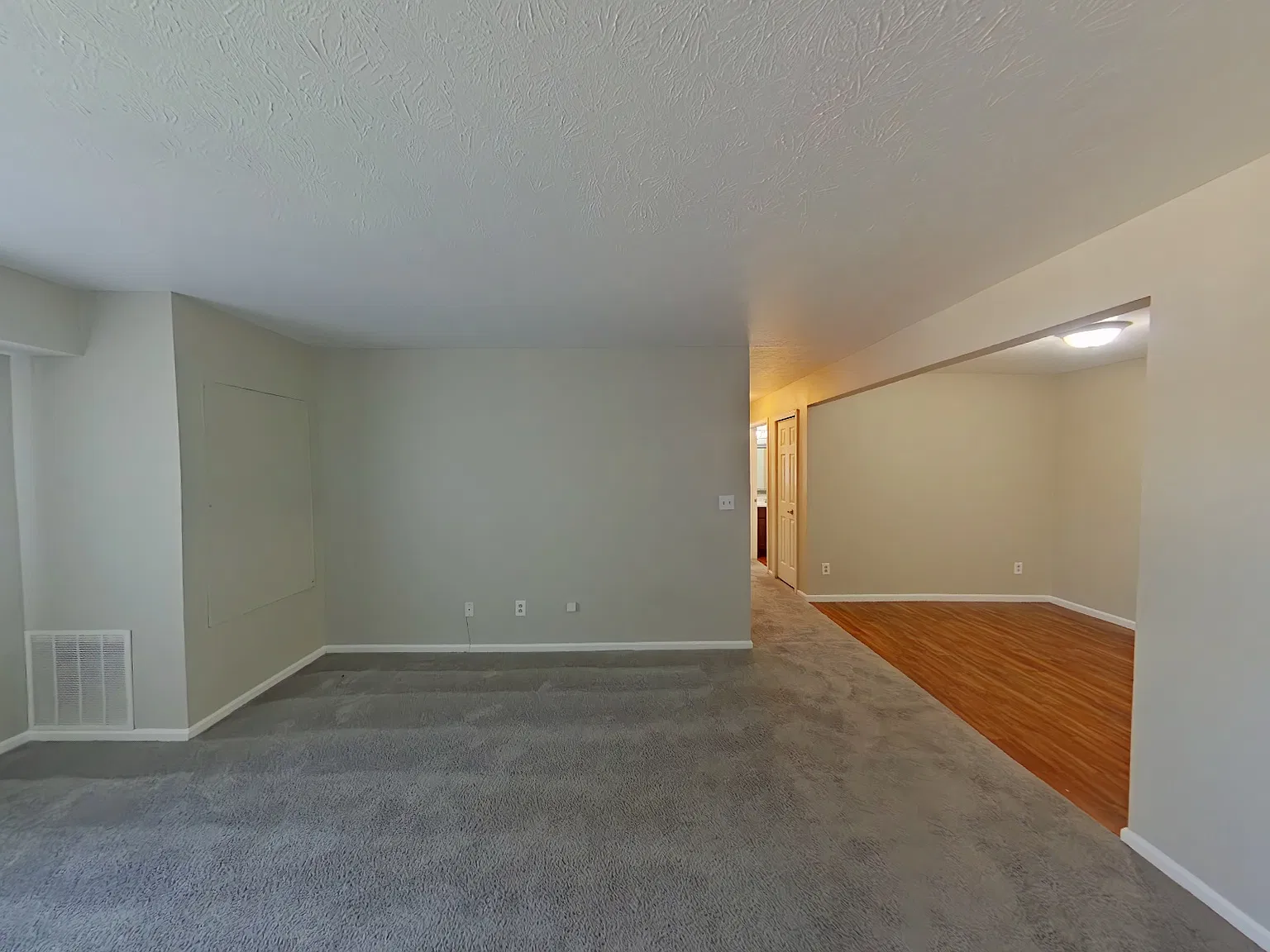2 bed, $1,400 — Photo 1