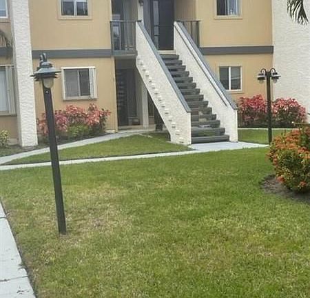 2nd image of 1500 NE 13th Ter #14
