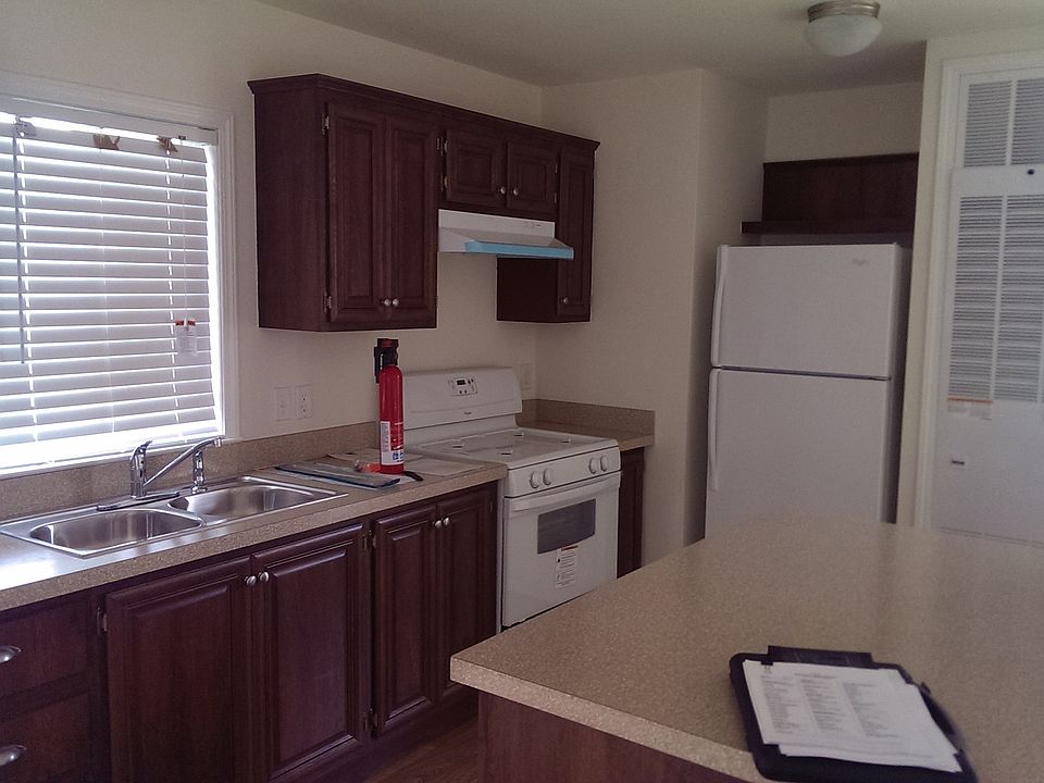 2nd image of 2355 W Capitol Ave Spc 14