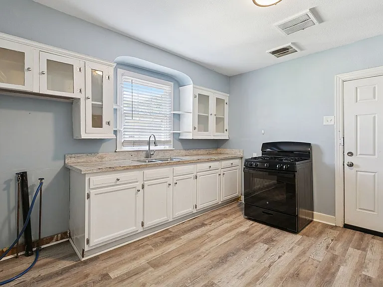 1540 Richland Rd — Photo 10