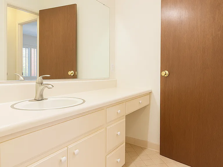 1821 Ogden Dr #12 — Photo 18