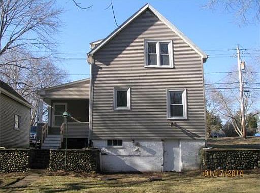 5th image of 617 Monponsett St