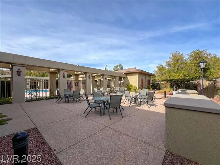 9494 Green Vineyard Ave — Photo 4