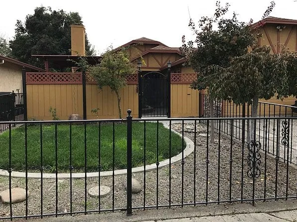 1938 W Michigan Ave, Stockton, CA 95204