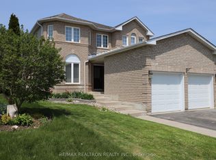 1128 Corrie St, Innisfil, ON L9S 1W9