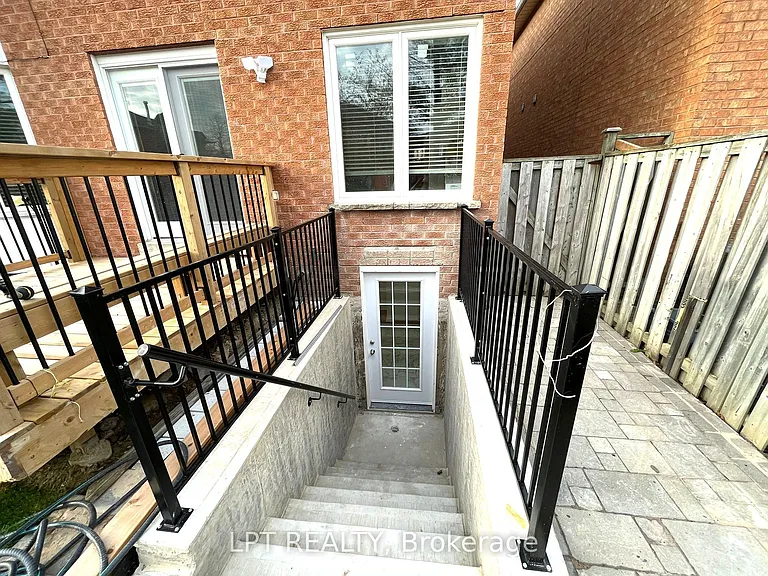 17 Glenheather Ter #BASEMENT — Photo 18