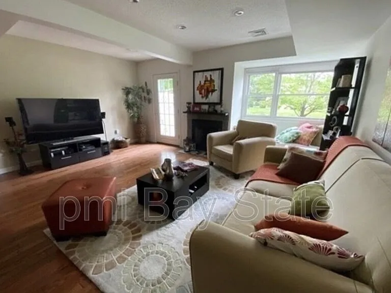 10 Merganser Way — Photo 7
