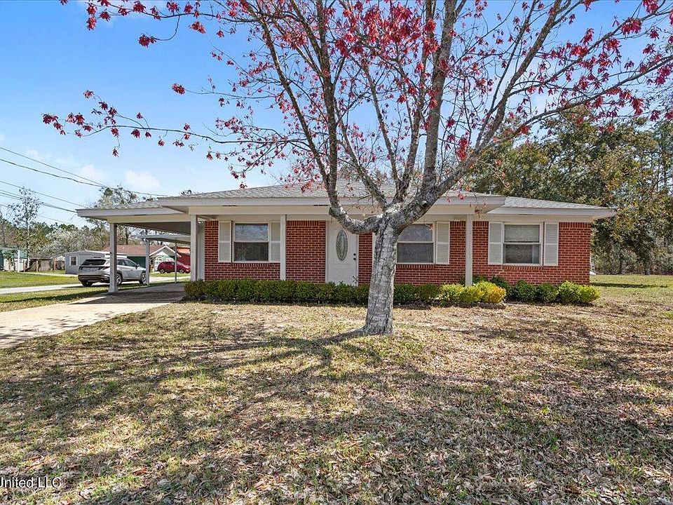 328 Menge Ave, Pass Christian, MS 39571 Zillow
