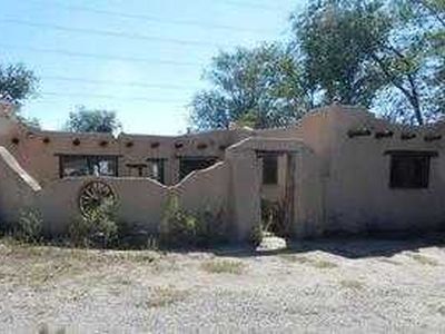 2600 Metzgar Rd SW, Albuquerque, NM, 87105