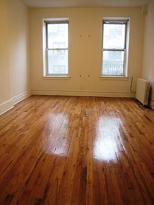 Rented by City Connections Realty | media 2