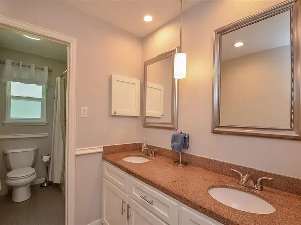 12427 Attlee Dr, Houston, TX 77077