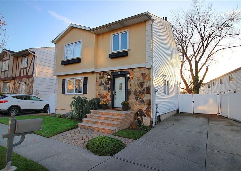 1st image of 58 Carlyle Grn