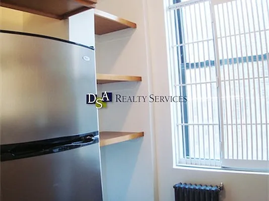 Rented by DSA Realty | media 23