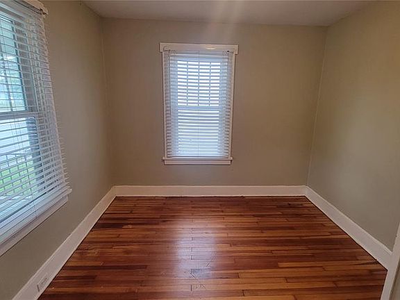 4th image of 4313 Jamieson Ave