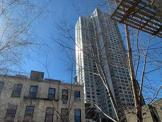 Rented by Oxford Property Group | media 6