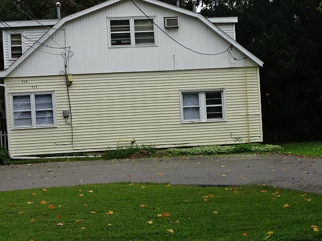 Building Photo 3