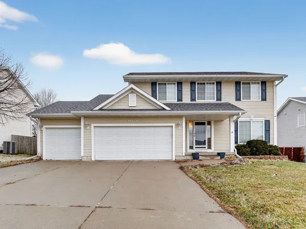 6004 NW 50th St, Johnston, IA 50131